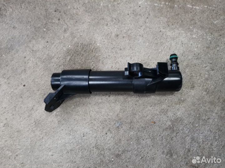 Насос омывателя фар передний левый Volkswagen