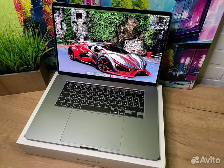 MacBook Pro 16 2019 i7/16gb/512 Ростест