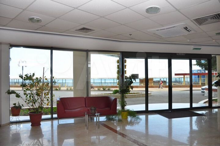 Квартира-студия, 42 м², 4/4 эт.