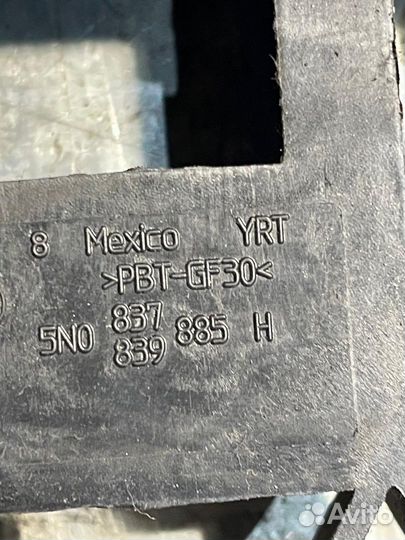 Ручка внутренняя двери передней левой Volkswagen 6