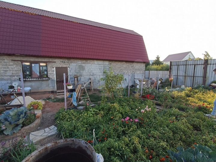 Дом 180 м² на участке 4 сот.