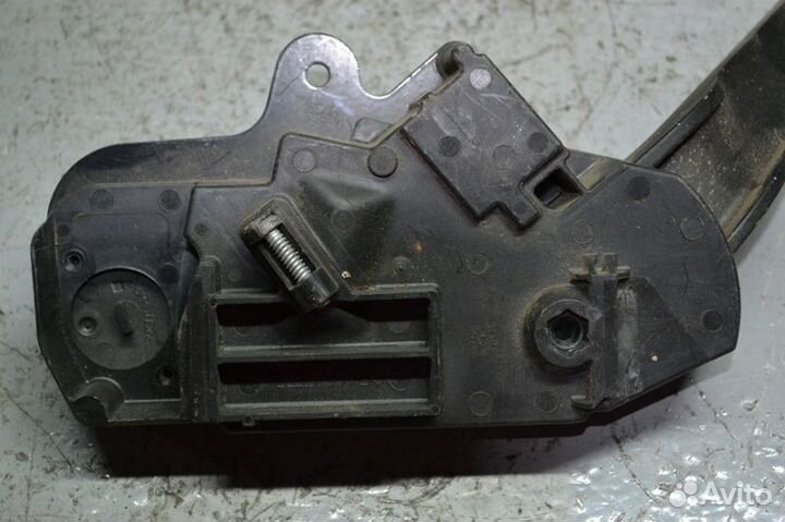 Педаль газа renault trucks Premium 2 (01.05)