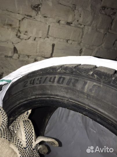 Jinyu YW52 245/40 R18