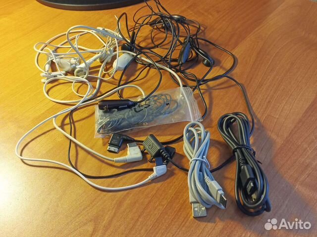 Наушники, гарнитуры, колонки