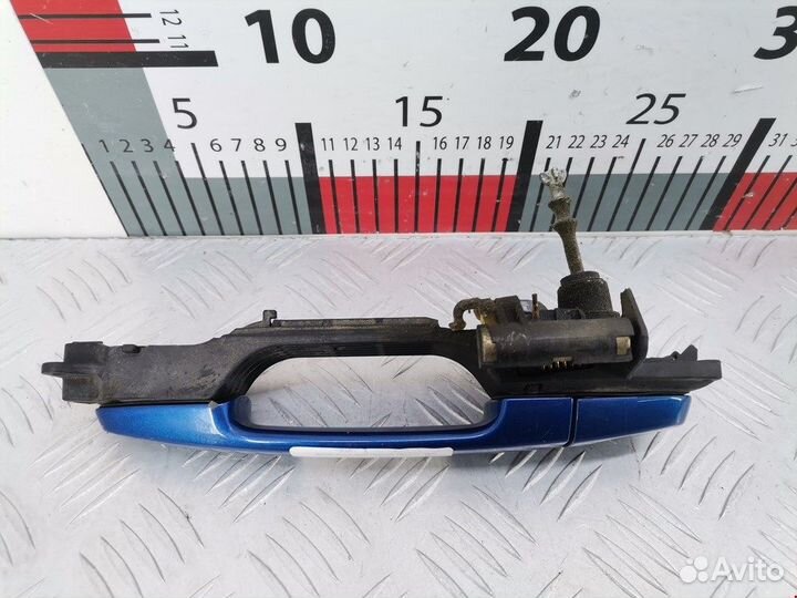 Ручка двери наружная передняя левая Toyota Yaris 2
