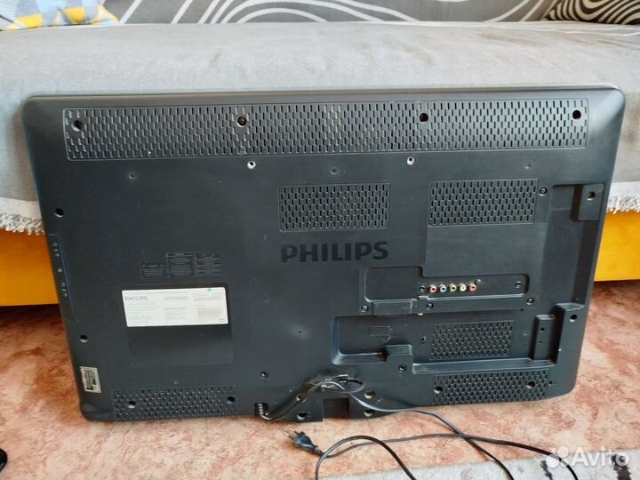 Телевизор philips бу, под восстановление, запчасти