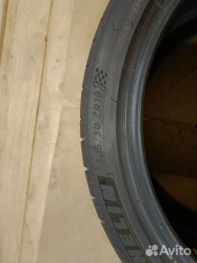 Michelin Pilot Sport 4 S 305/30 R19 102Y