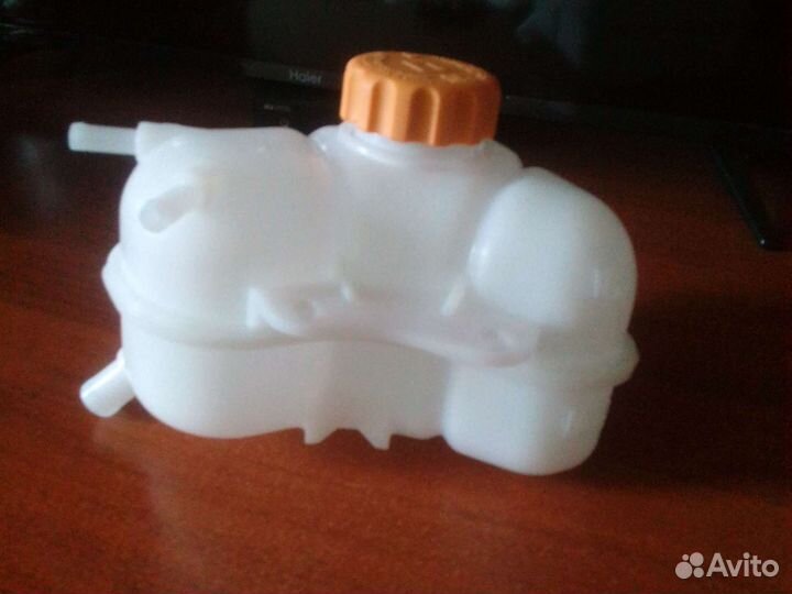 Расширительный бачок Шевроле Ланос