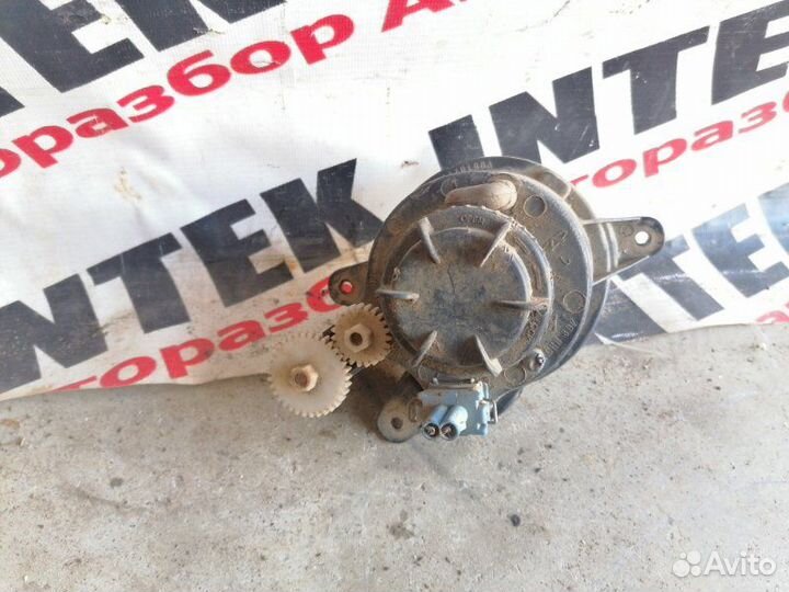 Фара противотуманная передняя левая Chery Amulet