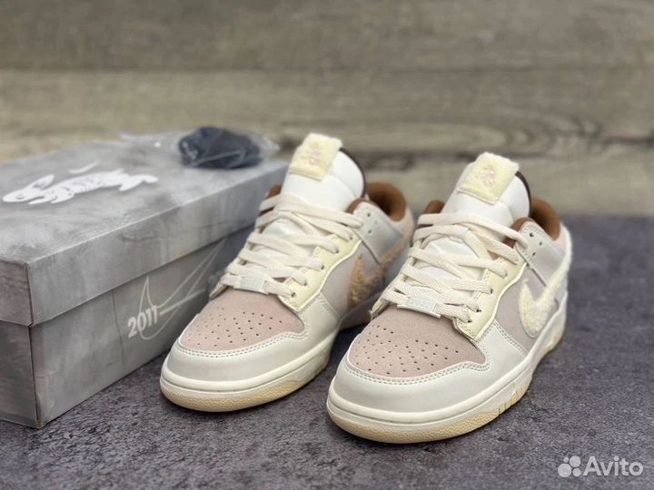 Кроссовки nike dunk LOW