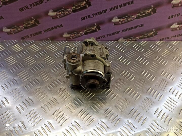 Насос гур Мерседес Вито 638 2,3