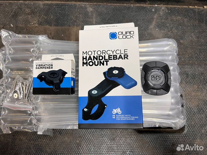 Крепление на руль с демпфером Quad Lock