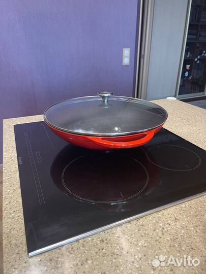 Чугунная сковорода вок