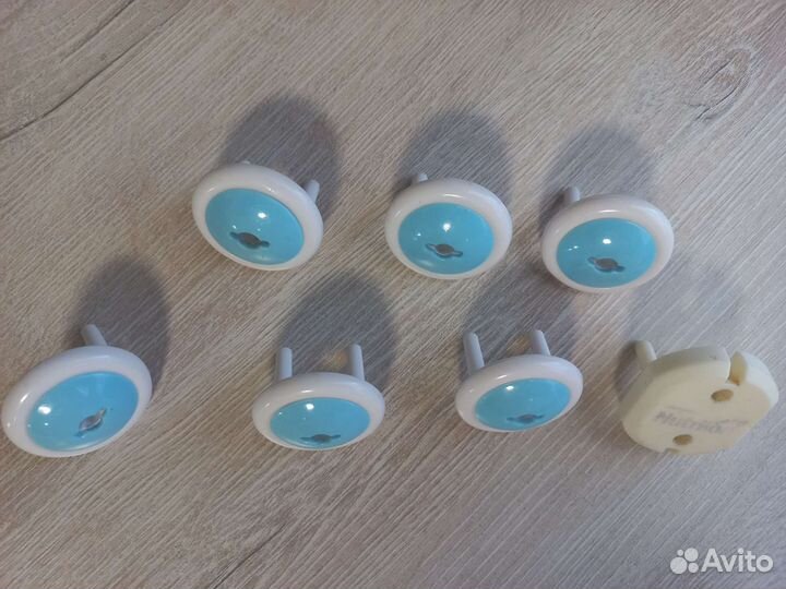 Заглушки для розеток с ключиком