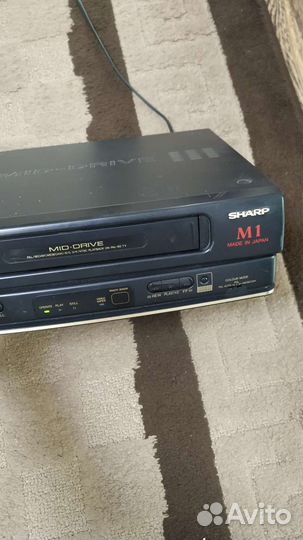 Видеомагнитофон sharp