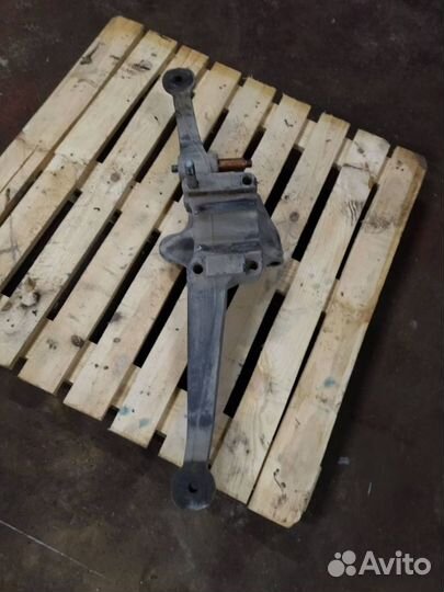 Кронштейн (крепление) MAN TGS 2008 81.43630.3202