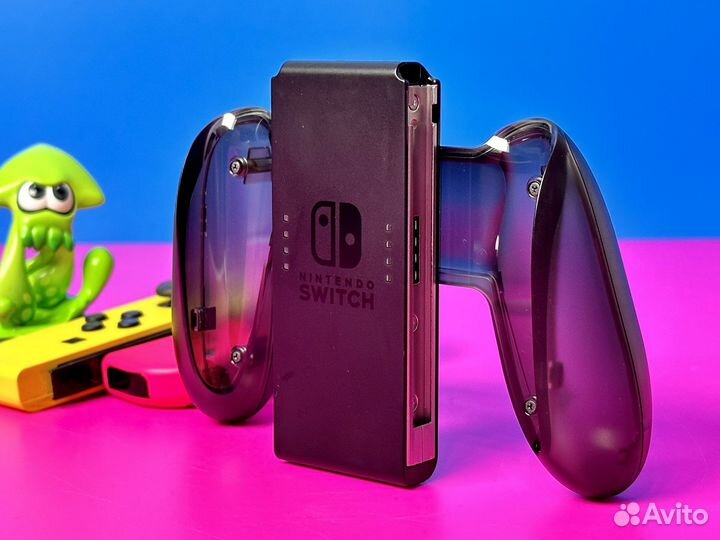 Оригинлаьный Грип с зарядкой для Nintendo Switch