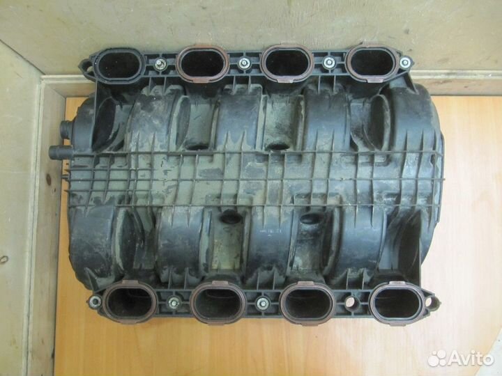 Коллектор впускной Porsche Cayenne 2003-2010 4.8