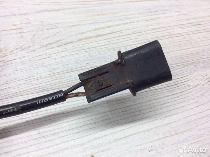 Датчик ABS задний задний левый Mitsubishi L200 K6