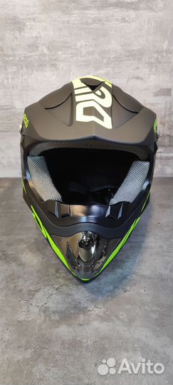 Кроссовый шлем с очками