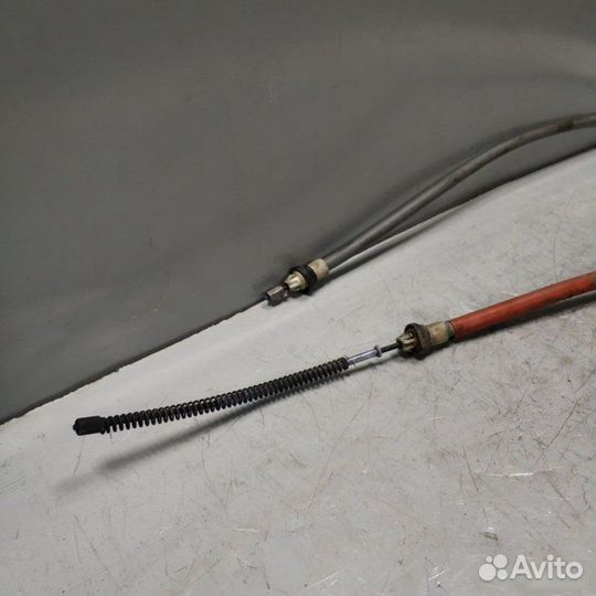 Трос ручника Renault Kaptur 1 1.6-L. 114-L.C