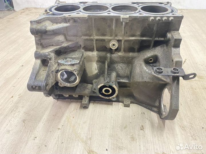 Блок двигателя Mitsubishi Colt Z30 (2002—2012) Z21