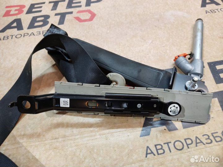 Ремень безопасности передний правый Nissan Note