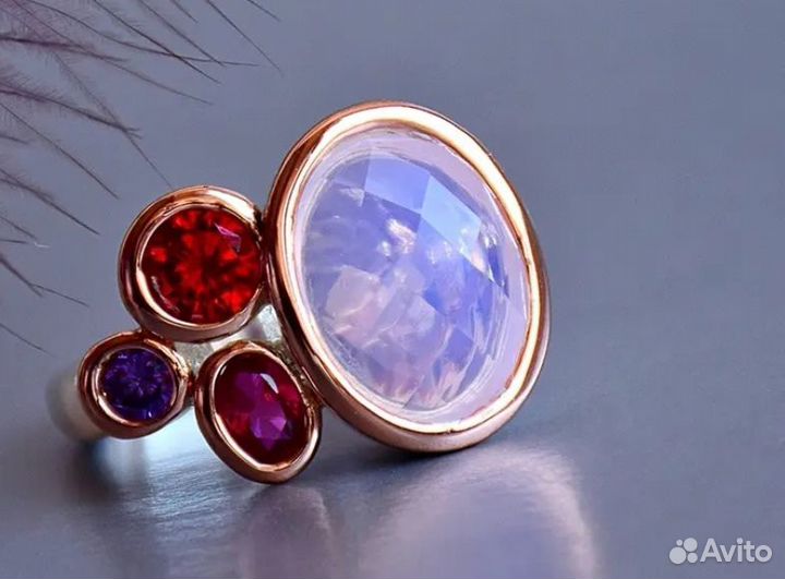 Кольцо с цирконами 19 размер