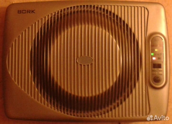 Воздухоочиститель Bork A4022