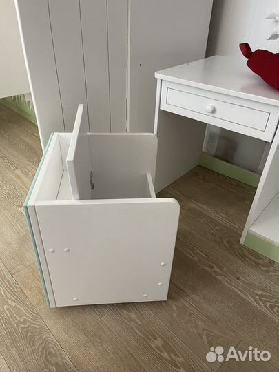 Детский стол для двоих