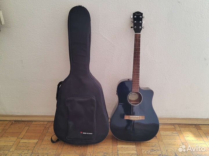 Гитара Fender электроакустическая с чехлом