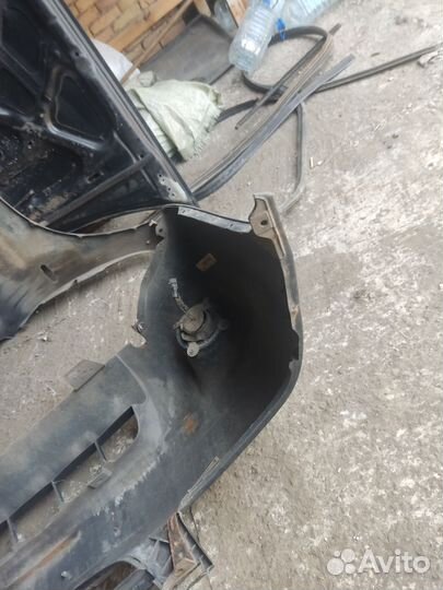 Бампер передний Mazda Tribute YF дорест