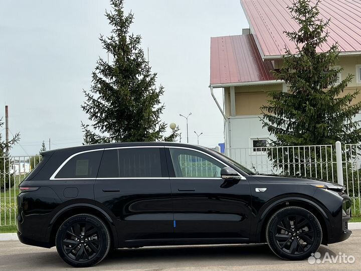 LiXiang L8 1.5 AT, 2024, 1 км