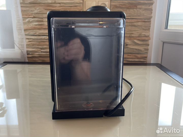 Кофеварка delonghi