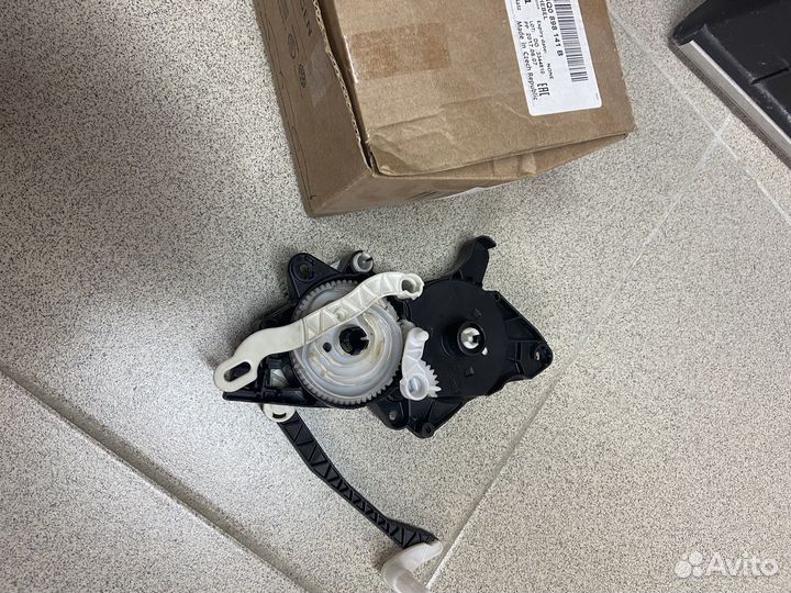 Сервопривод заслонки печки 5Q0907511a