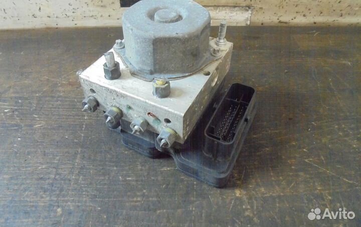 Блок абс, 476608644R Dacia Sandero - года