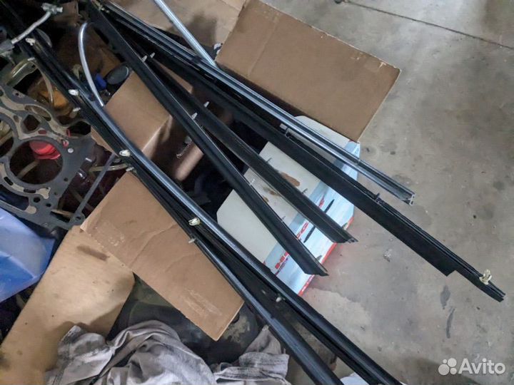 Резинки дверей w210