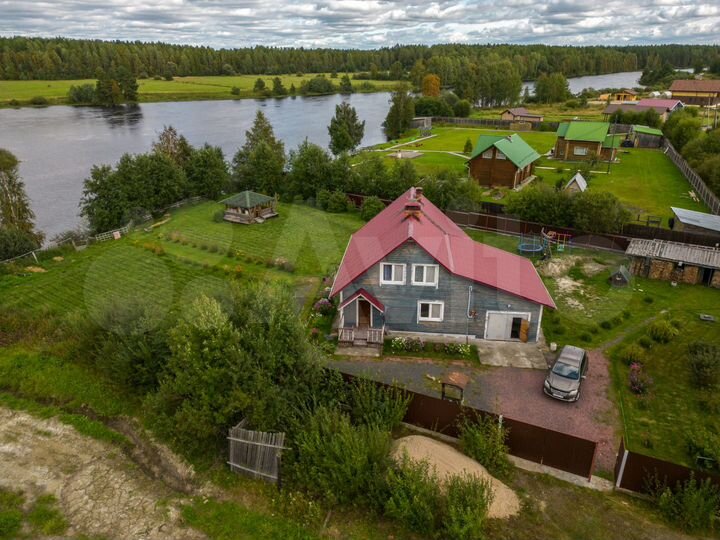 Дом 190 м² на участке 30 сот.