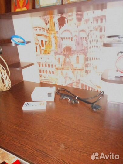 Продаю приставку на 300 игр