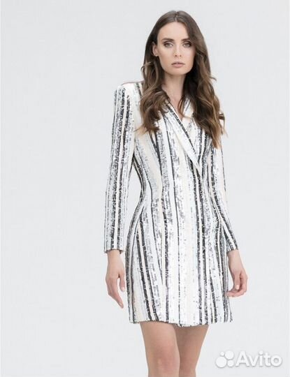 Вечернее платье с пайетками 42