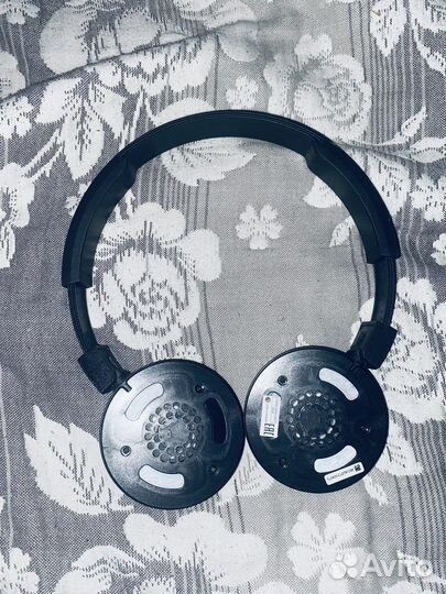 Беспроводные наушники