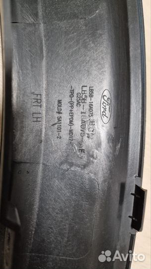 Пластик передних арок Ford Explorer 6 2020