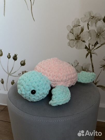 Вязаная игрушка черепашка ручной работы