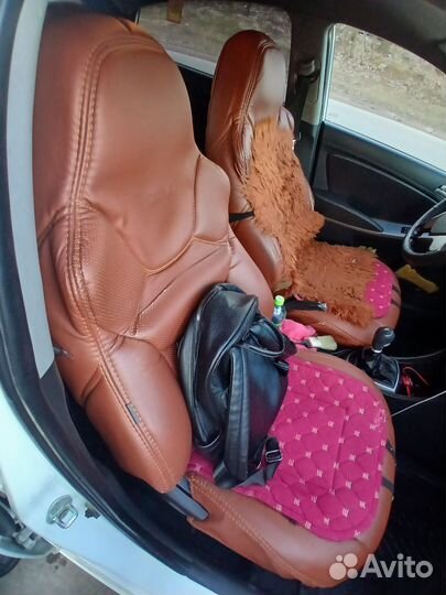 Hyundai Solaris 1.4 МТ, 2016, 175 000 км