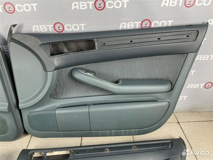 Дверные карты комплект Audi A6 (C5) 1997-2004