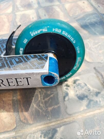 Трюковой самокат