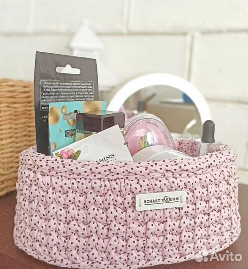 Корзина ручной работы. Корзина вязаная