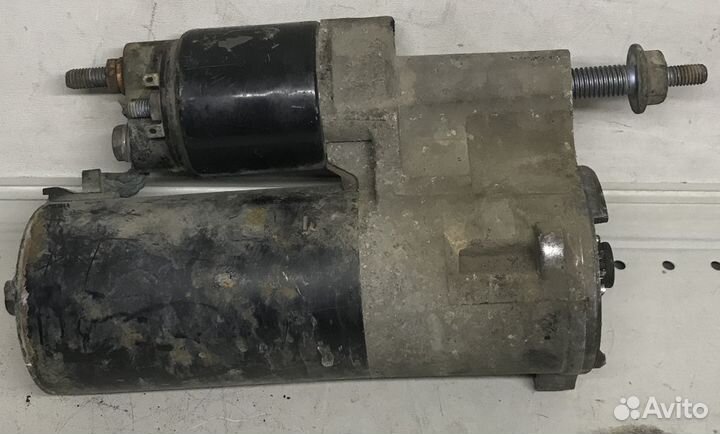 Стартер VW Тaуаreg 3,2 -3,6 Audi Q7 2003-2009г