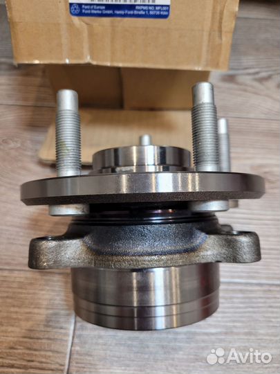 Ступица колеса Форд Эксплорер 5 оригинал