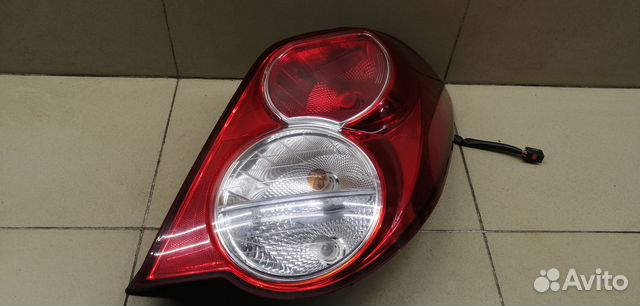 Фонарь задний правый Aveo (T300) 2011